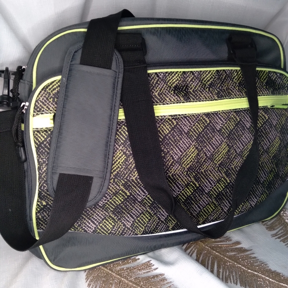 Carters neon yellow and gray diaper bag - Picture 3 of 9